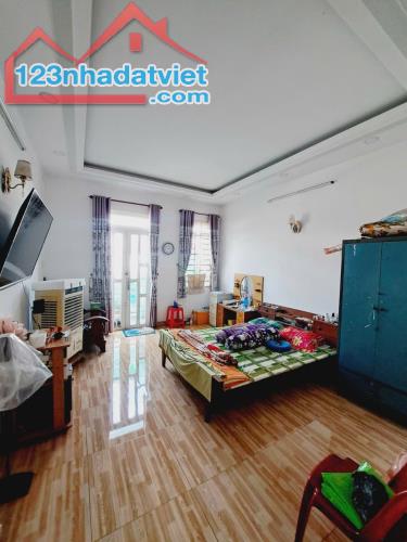Bình Tân, Hẻm nhựa thông Hương lộ 2, 68M2, Nhà 4 tầng, giá rẻ, kinh doanh. - 3