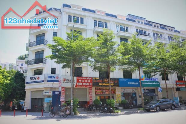 Bán  Shophouse Dream Land Xuân La Tây Hồ,  Diện tích 150m2 giá 300 triệu/m2