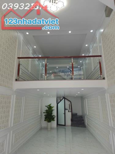 Bán Nhà Phố Trương Định, Hai Bà Trưng, 40m2 6 Tầng, Ô Tô Đỗ Cửa, Kinh Doanh, Nhỉnh 7 Tỷ