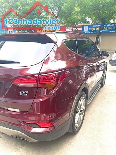 Cần Bán Xe Santafe dầu cao cấp 2018 - Xe nữ đi chủ yếu trong Hà Nội - 2