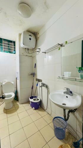 BÁN Căn hộ chung cư 70m2- NHỈNH 3 TỶ - 2 NGỦ, 2 WC - HỘ KHẨU CẦU GIẤY - 5