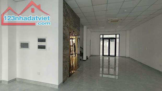 nhà phố 126m2 có thang máy, vị trí đông đúc-0903257578 - 3