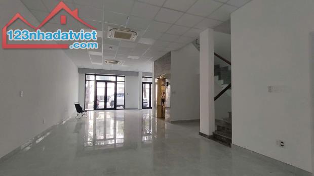 nhà phố 126m2 có thang máy, vị trí đông đúc-0903257578 - 4