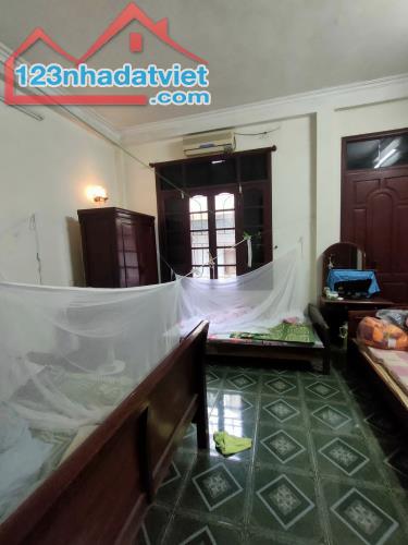 Bán nhà ngõ 269 Lạc Long Quân, DT 80m, 4 tầng, MT 6.7m, giá 14 tỷ, ngõ 2.5m. - 1