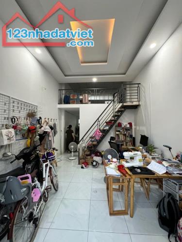 Chỉ 4 tỷ có ngay nhà Phan Huy Ích, 56m2 sổ vuông còn TL 0935767286