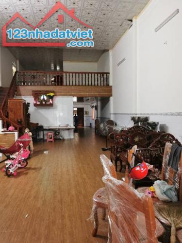 Nhà 2 tầng MT nở hậu Tân Hiệp 8 HM, 416m2, 11x39m chỉ 12.x tỷ - 2