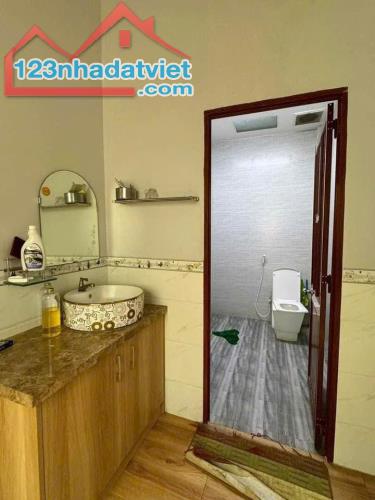 Cần bán căn nhà diện tích 132m2 ở Tân Xuân, Hóc Môn. SHR giá 600tr - 4