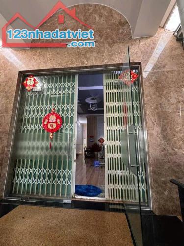 Cần bán căn nhà diện tích 132m2 ở Tân Xuân, Hóc Môn. SHR giá 600tr - 5