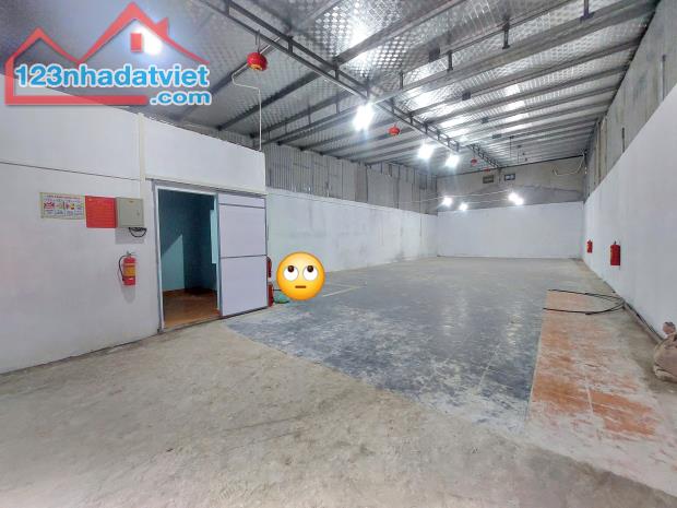 170m kho xưởng Lĩnh Nam, cao 6m, cần cho thuê với mọi mô hình, giá 17tr/th