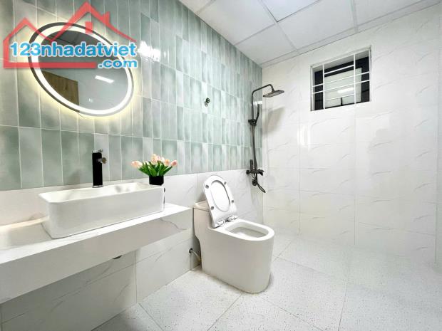 Bán căn hộ Nơ 10 bán đảo Linh Đàm 3PN,2WC - 5