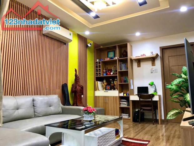 Bán căn hộ chung cư Hai Bà Trưng, Nha Trang, full nội thất đẹp, DT 57m, có sổ, giá 1,55ty