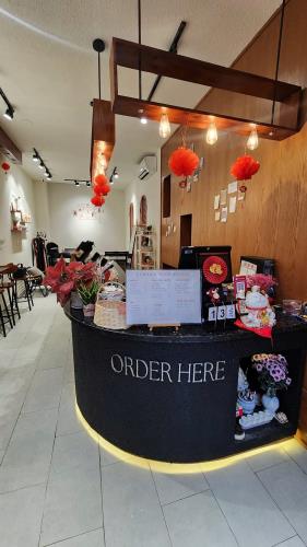 SANG NHANH CHỐT LẸ 60TR CAFE SIÊU XINH NGUYỄN ĐÌNH CHÍNH, PHƯỜNG 11, PHÚ NHUẬN, HỒ CHÍ