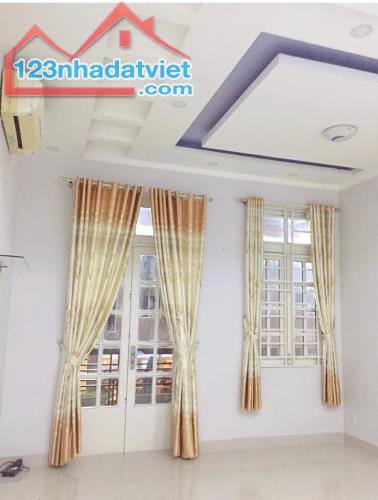 Cho thuê nhà 3 lầu mặt tiền NB đường Bông Sao Phường 5 Quận 8 - 2