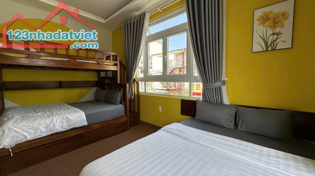 SANG NHƯỢNG HOMESTAY ĐƯỜNG TÔ NGỌC VÂN PHƯỜNG 1 ĐÀ LẠT, 10PN 11WC FULL NỘI THẤT TỔNG 175TR - 1