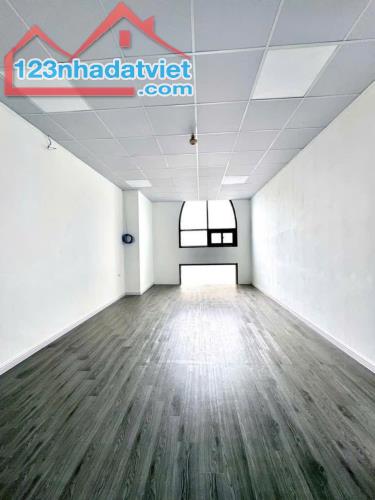 Bán căn hộ shop house 70m2 tầng đế chung cư Eco Lake View phố Đại Từ, Hoàng Mai. - 2