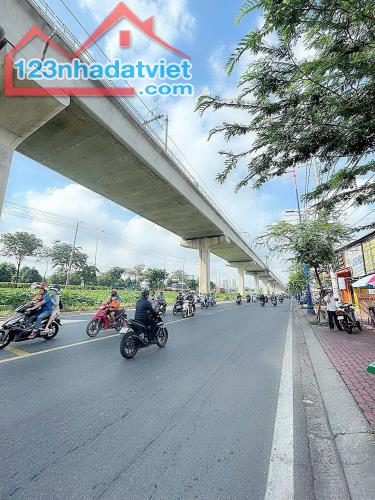 Bán đất gần Lê Văn Chí Linh Trung Thủ Đức,Hẻm OTO,cách Ngã Tư Thủ Đức 1,5KM,sổ Hồng Riêng