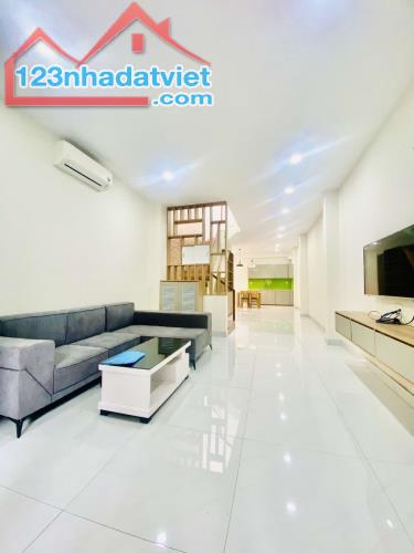 NHÀ BÁN TRƯỜNG CHINH - TÂN PHÚ -SÁT TÂN BÌNH, NGAY CỔNG NHÀ GA T3 - DT 48/74 M2 - 3 TẦNG -