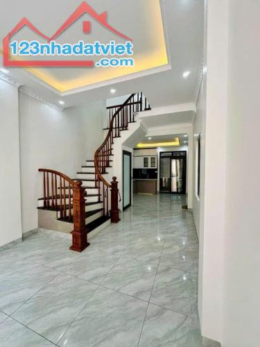 Bán nhà Hà Trì, ngõ rộng 5m, 50m2 5 tầng, xây mới, full nội thất giá 7,5 tỷ LH0942.193.386 - 1