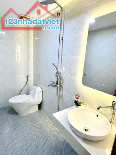 CHUNG CƯ BẮC HÀ-TỐ HỮU-NAM TỪ LIÊM, 135M2, 3 NGỦ, 2WC, SỔ ĐỎ LÂU DÀI, MẶT PHỐ, GIÁ 6,5 TỶ - 4