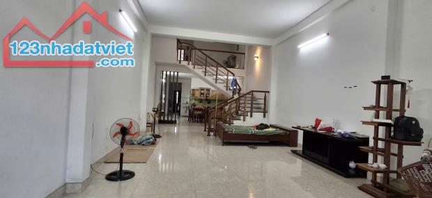 Bán nhà Mỹ An Ngũ Hành Sơn khu vực vip nhà đẹp giá cực tốt