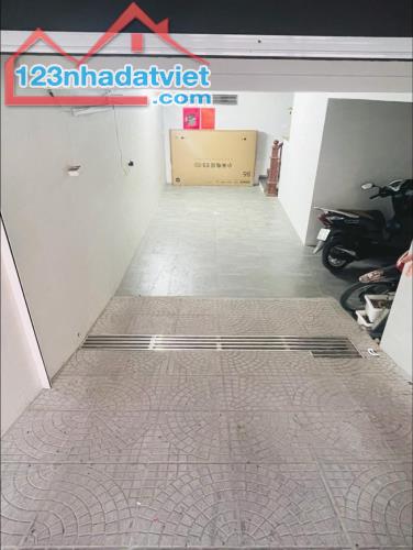 Bán nhà mặt phố Trần Vỹ, mới 8 tầng thang máy, 52m2, chỉ 28 tỷ - 3