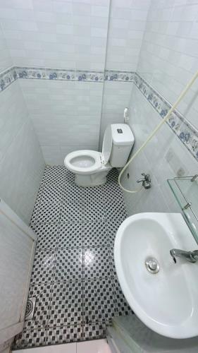 BÌNH THẠNH - 2 TẦNG 2PN 2 WC, SỔ VUÔNG ĐẸP HOÀN CÔNG ĐỦ - CHỈ NHỈNH 2 TỶ - 1