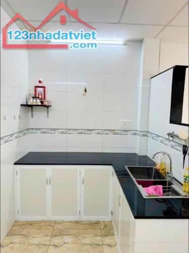 HẺM 6M - NHÀ 2 TẦNG 2PN - 40M2 - TRƯƠNG PHƯỚC PHAN GIÁ 3.9 TỶ - 2