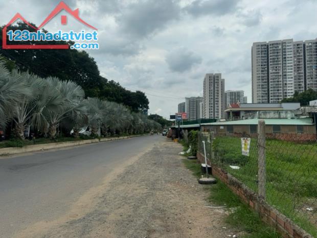 CHÍNH CHỦ, LÔ GÓC DT KHỦNG HƠN 4.000M², NGANG 32M, NGAY VINHOMES GRAND PARK, QUẬN 9 - 2