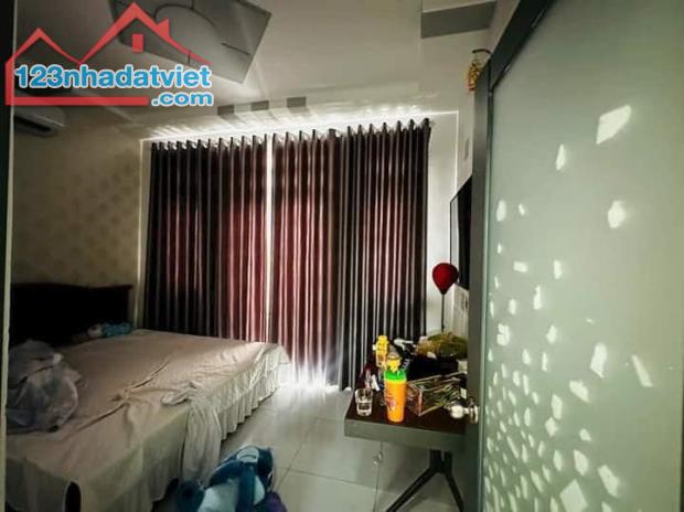 BÁN NHÀ 4. TẦNG ĐƯỜNG NGUYỄN ẢNH THỦ - GIÁ HƠN 6 TỶ - 4