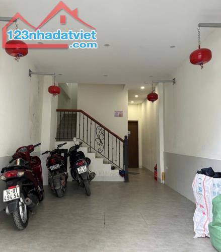 CCMN Trịnh Văn Bô 65m2 - 7 tầng, ô tô - 12CHDV giá 11 tỷ 7 - 2