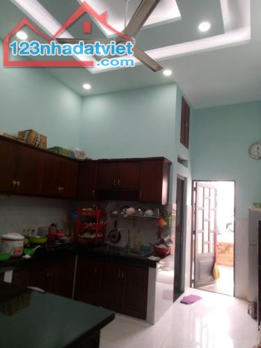 CHIẾN LƯỢC BÌNH TÂN GIÁP TÊN LỬA - 76M2 - 4 TẦNG HẺM XE HƠI THÔNG CHỈ 5.9 TỶ TL - 3