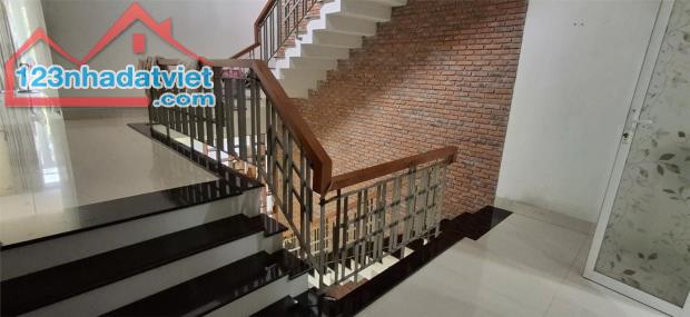 Giá cực tốt khu vực, Nhà 3 tầng hiện đại đường 7m5 lề 10m.Sát Hải Châu, Đà Nẵng - 4