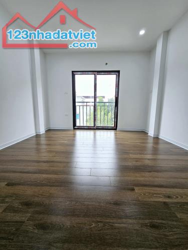 Bán nhà Phố Thuỵ Phương, Bắc Từ Liêm, Dt 35m2, Xây 5 Tầng, Ô Tô Đậu Cổng, Giá 4.6 Tỷ - 3