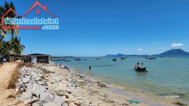 Sở hữu ngay Đất nền ven biển khu kinh tế Vân Phong đón sóng đầu LH ngay 0905 272 789 - 1