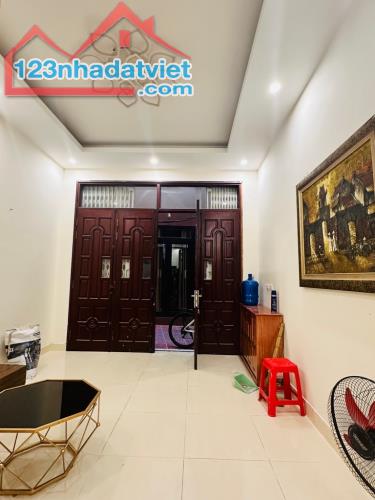 Ô tô đỗ cửa, nội thất VIP.. Dt41m×3, Mt 4,1m.7,6 tỷ MỸ ĐÌNH.0876196866 - 2