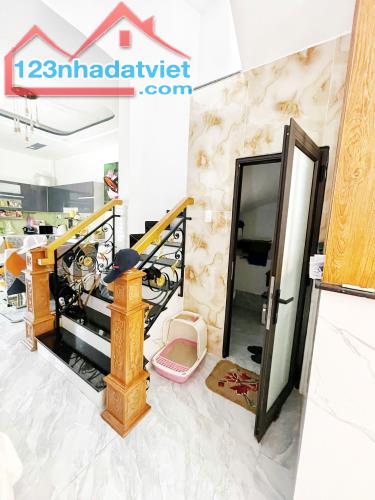 nhà 2 mặt tiền hẻm xe hơi dưới 8 tỷ. dt: 4 x 18,6m, 3 lầu, sân thượng - 1