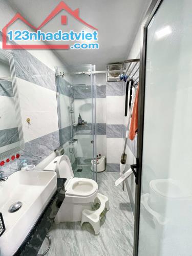 nhà 2 mặt tiền hẻm xe hơi dưới 8 tỷ. dt: 4 x 18,6m, 3 lầu, sân thượng - 5