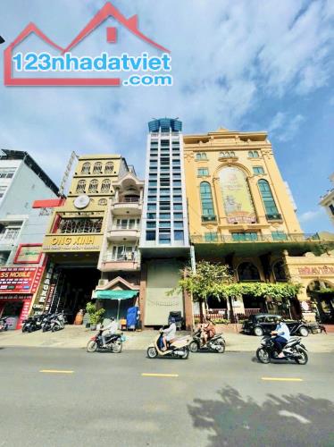 Bán building văn phòng 2MT đường Phổ Quang F2 Tân Bình Hầm 11 tầng thang máy Giá 38 tỷ