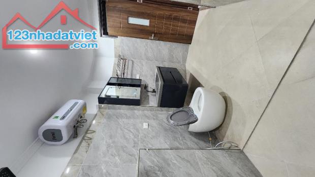 BÁN NHÀ NHÀ THỊNH QUANG, NHÀ MỚI ĐẸP, 6 TẦNG, THANG MÁY CHẠY ÊM RU. 40M, 10TỶ - 3