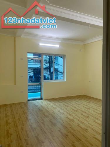 Bán nhà mặt phố Phúc Xá-DT 31 m2 x 3 tầng.MT 4,3m-LÔ GÓC-VỈA HÈ-Ô TÔ TRÁNH-KINH DOANH. - 1