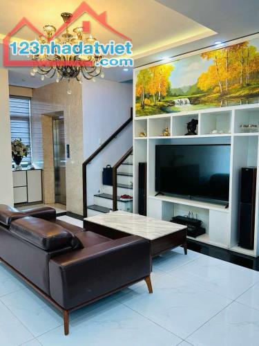 💥💥ĐẢO NỔI SIÊU PHẨM VILLA MẶT TIỀN VIEW SÔNG HÀN💥💥Giá chỉ: 28.000 Tỷ.