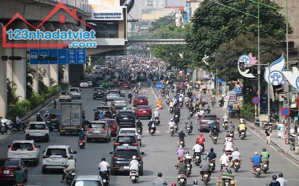 BÁN NHÀ PHỐ NGUYỄN TRÃI LÔ GÓC 2 MẶT THOÁNG - 6 TẦNG THANG MÁY - 15 PHÒNG KHÉP KÍN