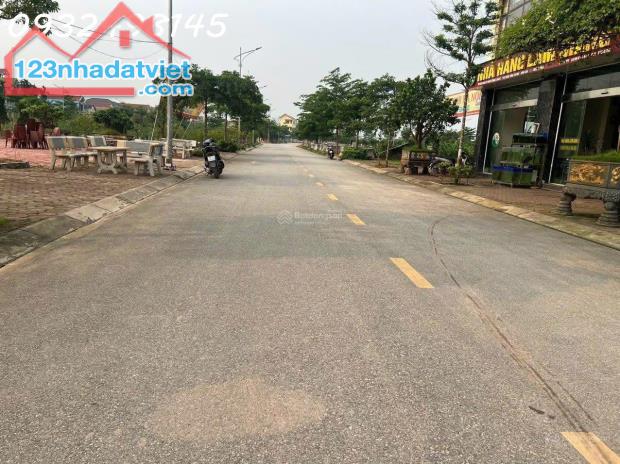 Chính chủ bán đất tại thôn Công Luận 2, thị trấn Văn Giang, Hưng Yên.