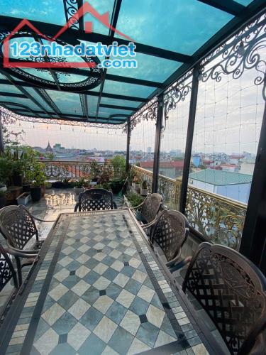 Nhà đẹp nội thất xịn đường ô tô tránh ngõ Phố Bát Khối Long Biên DT 76m2 . Giá 21 tỷ - 5