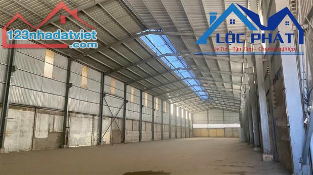 Cho Thuê Xưởng 1500m2 Giá chỉ 60 triệu