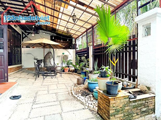 Cho thuê Biệt Thự Phường Thảo Điền, Quận 2, TP Thủ Đức. Trệt, lầu (10x15) 300m2 chỉ 40tr - 4