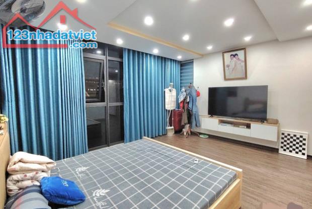 BÁN NHÀ PHỐ KHƯƠNG THƯỢNG - VỊ TRÍ VIP Ô TÔ TRÁNH - 10 TẦNG KINH DOANH - DT 100M2 - 3X TỶ - 2