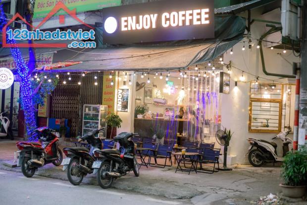 Chính chủ cần sang nhượng quán Cafe do bận cv cá nhân không sắp xếp được thời gian để