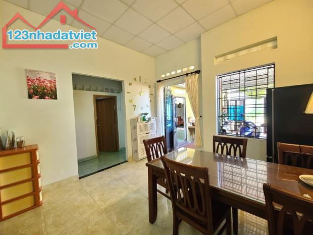 ✨HOMESTAY SÁT BIỂN ẤM CÚNG - LUNG LINH-CHẾ LAN VIÊN- 116M2- NGANG 8M- Chỉ 6,99 tỷ