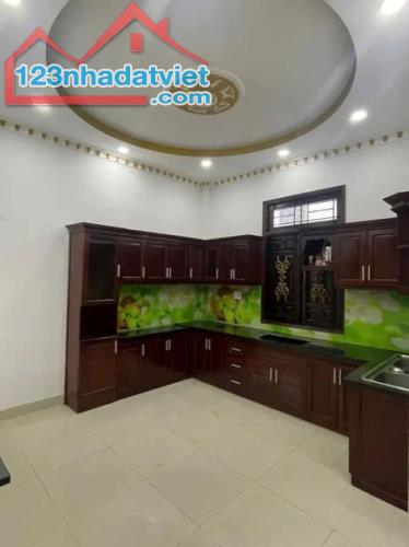 🎉🏠 Nhà Lê Tuấn Mậu P13 Q6 DT 81,5M ( 5 x 16,3m )Chỉ 13.1 tỷ - 2